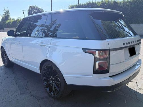 2020 Land Rover Range Rover Base
