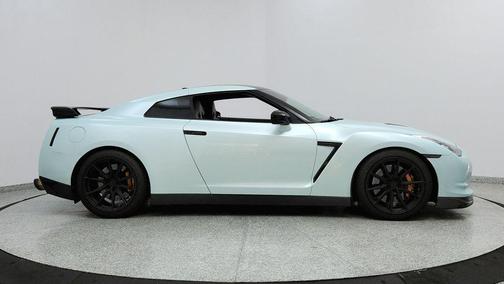 2010 Nissan GT-R Premium