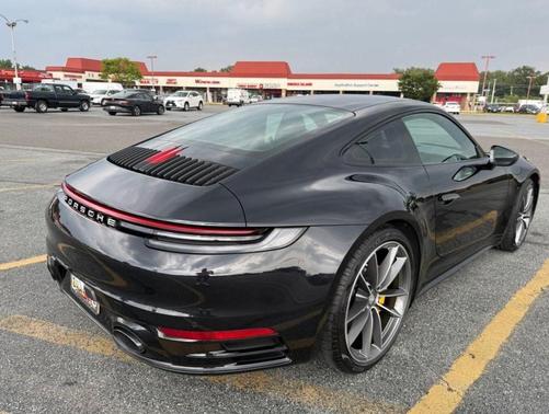 2022 Porsche 911 Carrera S