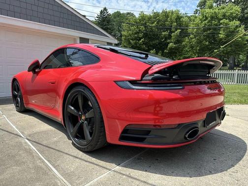 2021 Porsche 911 Carrera 4S