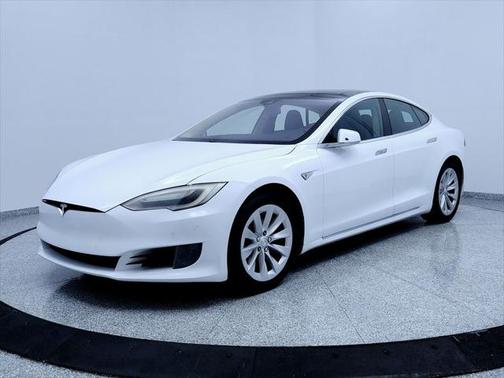 2016 Tesla Model S 70