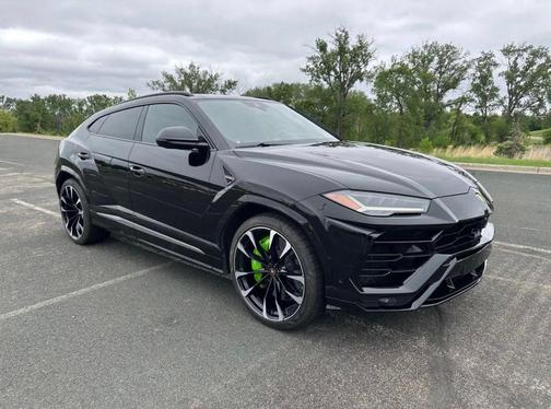 2019 Lamborghini Urus Base