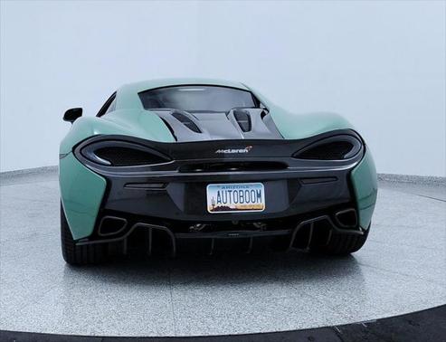 2016 McLaren 570S Base