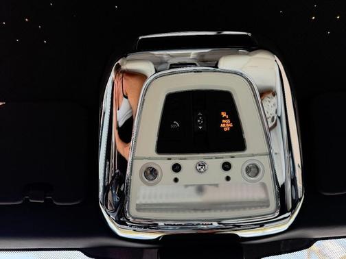 2016 Rolls-Royce Wraith Base