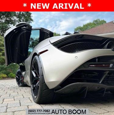 2020 McLaren 720S Base