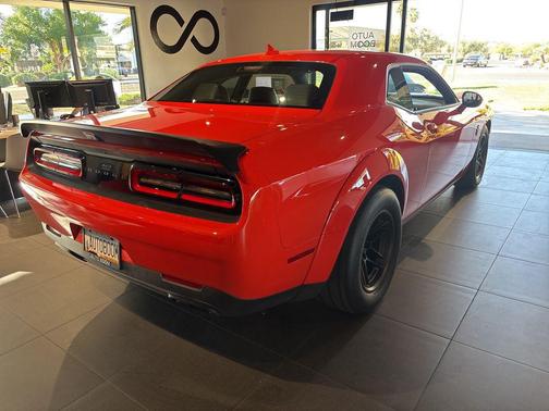 Go Mango 2023 Dodge Challenger SRT Demon