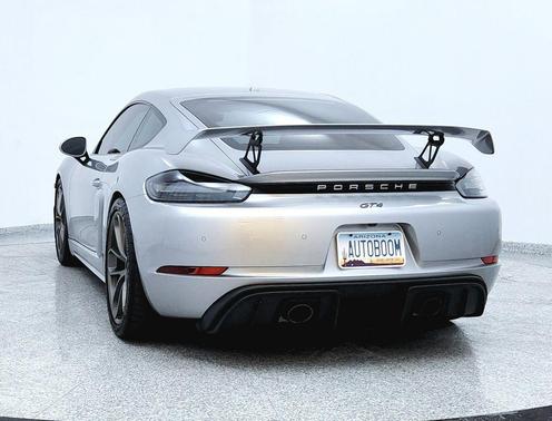 2021 Porsche 718 Cayman GT4