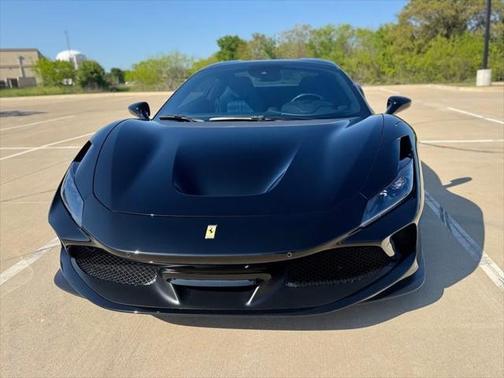 2022 Ferrari F8 Spider Base
