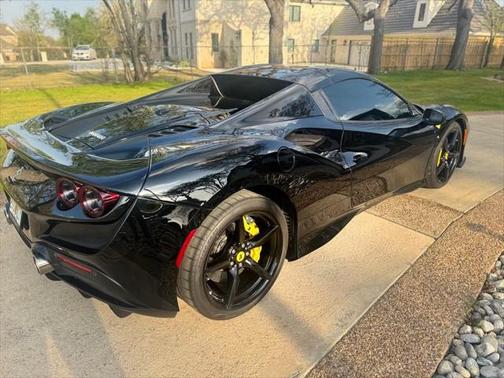 2022 Ferrari F8 Spider Base