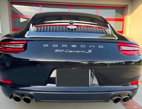 2018 Porsche 911 Carrera S