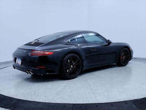 2018 Porsche 911 Carrera S