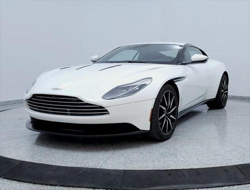 2018 Aston Martin DB11 Base