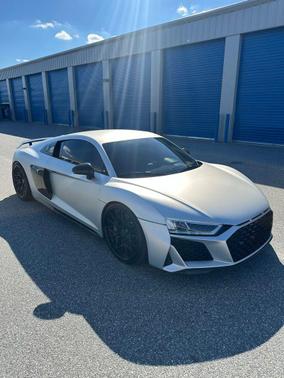 2017 Audi R8 5.2 V10 plus