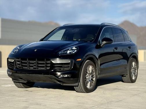 2018 Porsche Cayenne Turbo