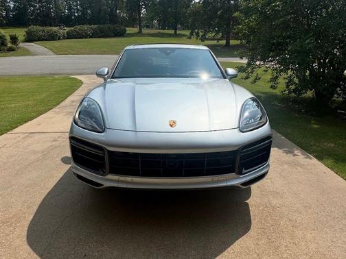 2023 Porsche Cayenne Turbo S