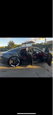 2020 Porsche Taycan Turbo S