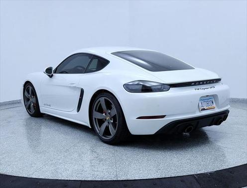 2024 Porsche 718 Cayman GTS 4.0