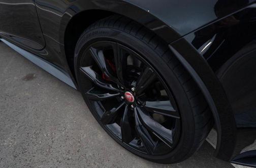 2021 Jaguar F-TYPE R AWD Automatic
