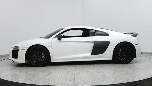 2017 Audi R8 5.2 V10 plus