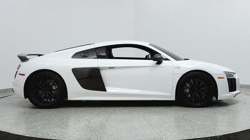 2017 Audi R8 5.2 V10 plus