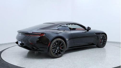 2018 Aston Martin DB11 Base