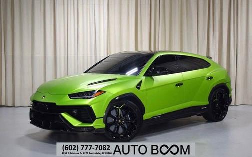 Black 2023 Lamborghini Urus Performante