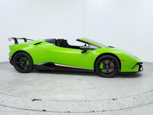 2018 Lamborghini Huracan Performante