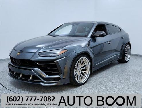 2019 Lamborghini Urus Base