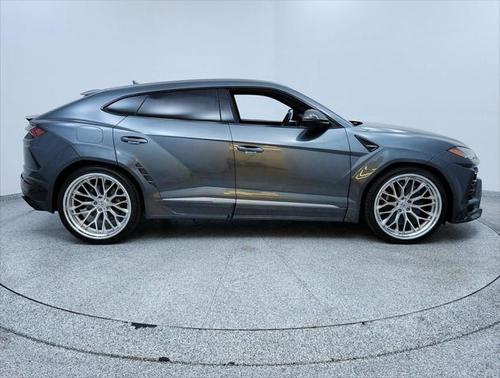 2019 Lamborghini Urus Base