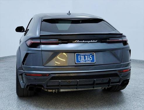 2019 Lamborghini Urus Base
