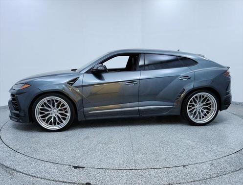 2019 Lamborghini Urus Base