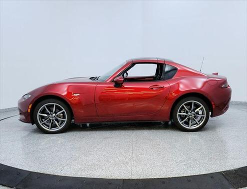 2022 Mazda MX-5 Miata RF Grand Touring