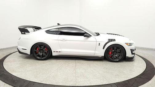 Oxford White 2020 Ford Shelby GT500 Base