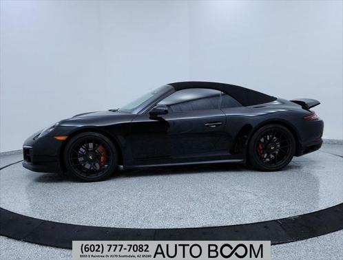 2018 Porsche 911 Carrera 4 GTS