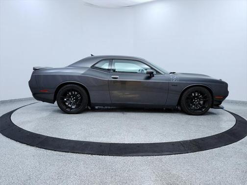 2017 Dodge Challenger R/T 392