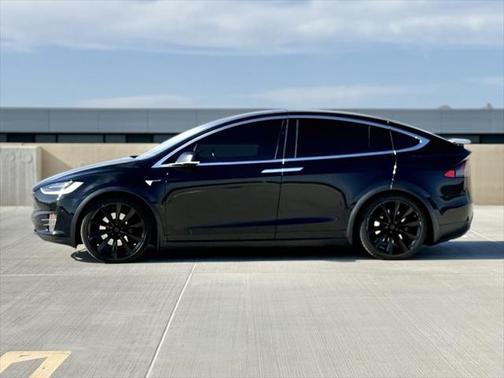 2017 Tesla Model X 90D