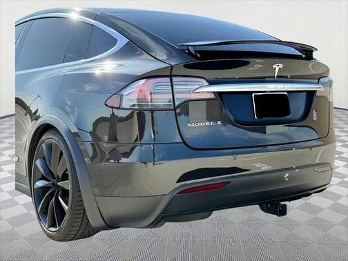 2017 Tesla Model X 90D
