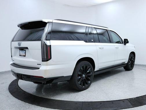 2025 Cadillac Escalade ESV Sport Platinum