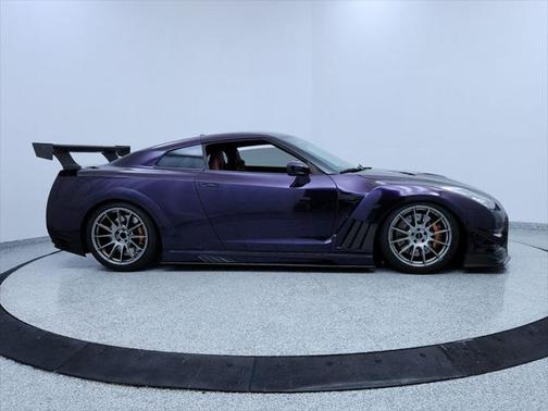 2014 Nissan GT-R Black Edition