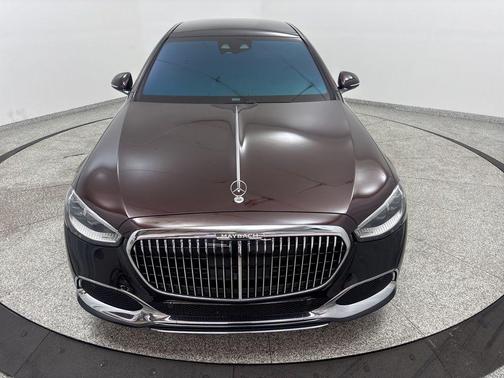 Rubellite Red/Obsidian Black 2022 Mercedes-Benz Maybach S 580 4MATIC