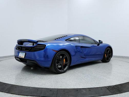 2012 McLaren MP4-12C Base