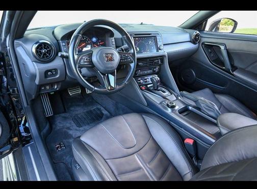 2019 Nissan GT-R Premium