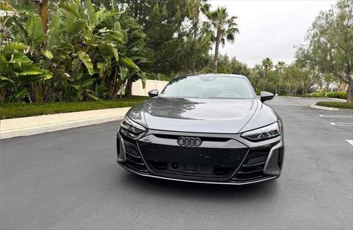 2022 Audi RS e-tron GT quattro