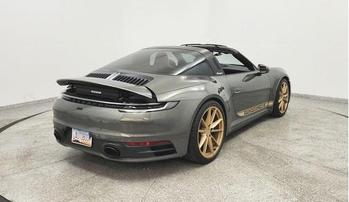 Aventurine Green Metallic 2023 Porsche 911 Targa 4S
