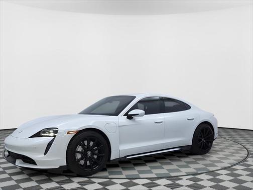 2021 Porsche Taycan Turbo