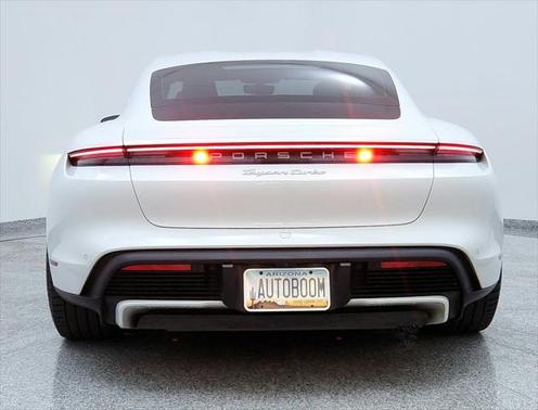 2021 Porsche Taycan Turbo