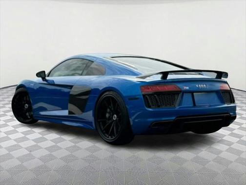 2017 Audi R8 5.2 V10 plus