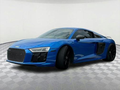 2017 Audi R8 5.2 V10 plus