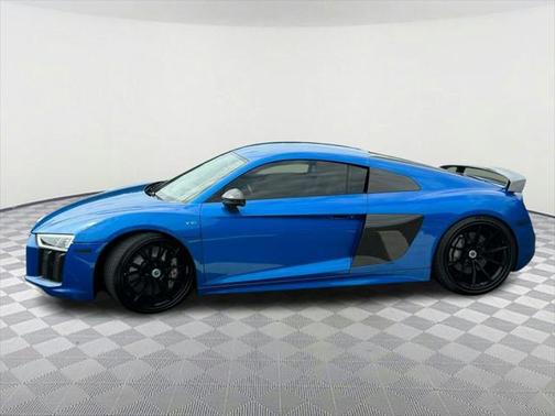 2017 Audi R8 5.2 V10 plus