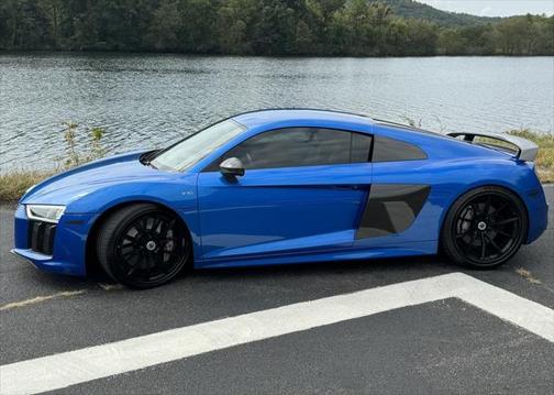 2017 Audi R8 5.2 V10 plus